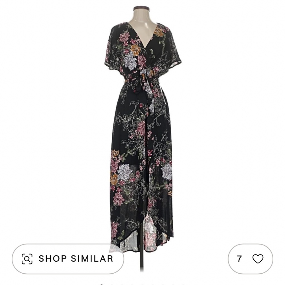 Beautiful Floral Maxi Wrap Dress in Floral Print Women’s Size 4 Small